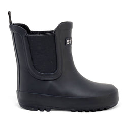 Stonz urban boot in black side view 