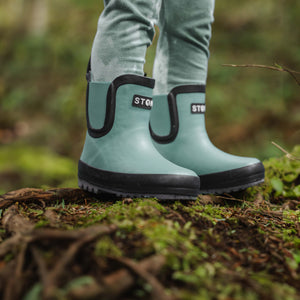 Urban Natural Rubber Rain Boots with Liner Kids Sizes 6 11 Stonz