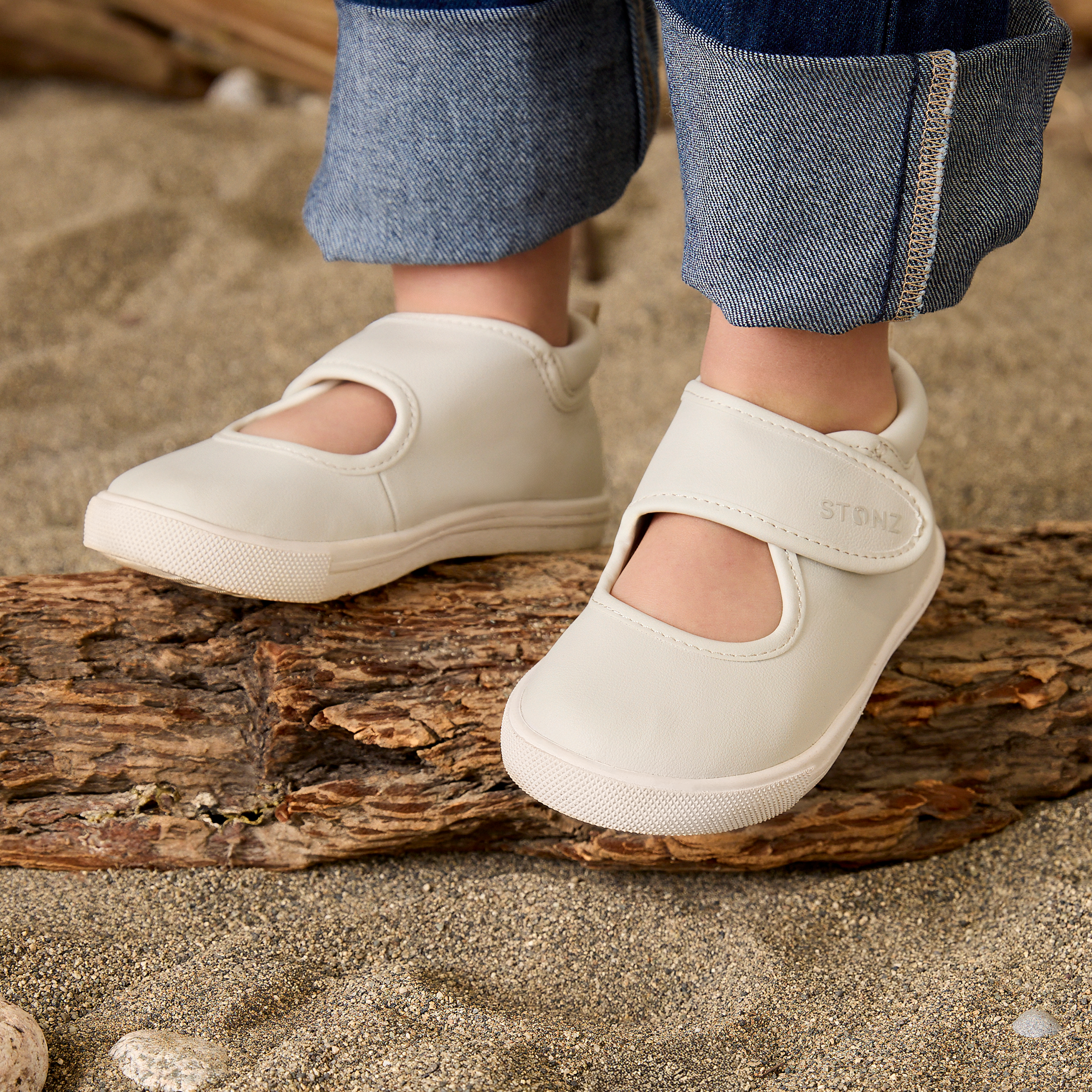 Cruiser Mary Jane Dressy Toddler - Stonz alt::Ivory