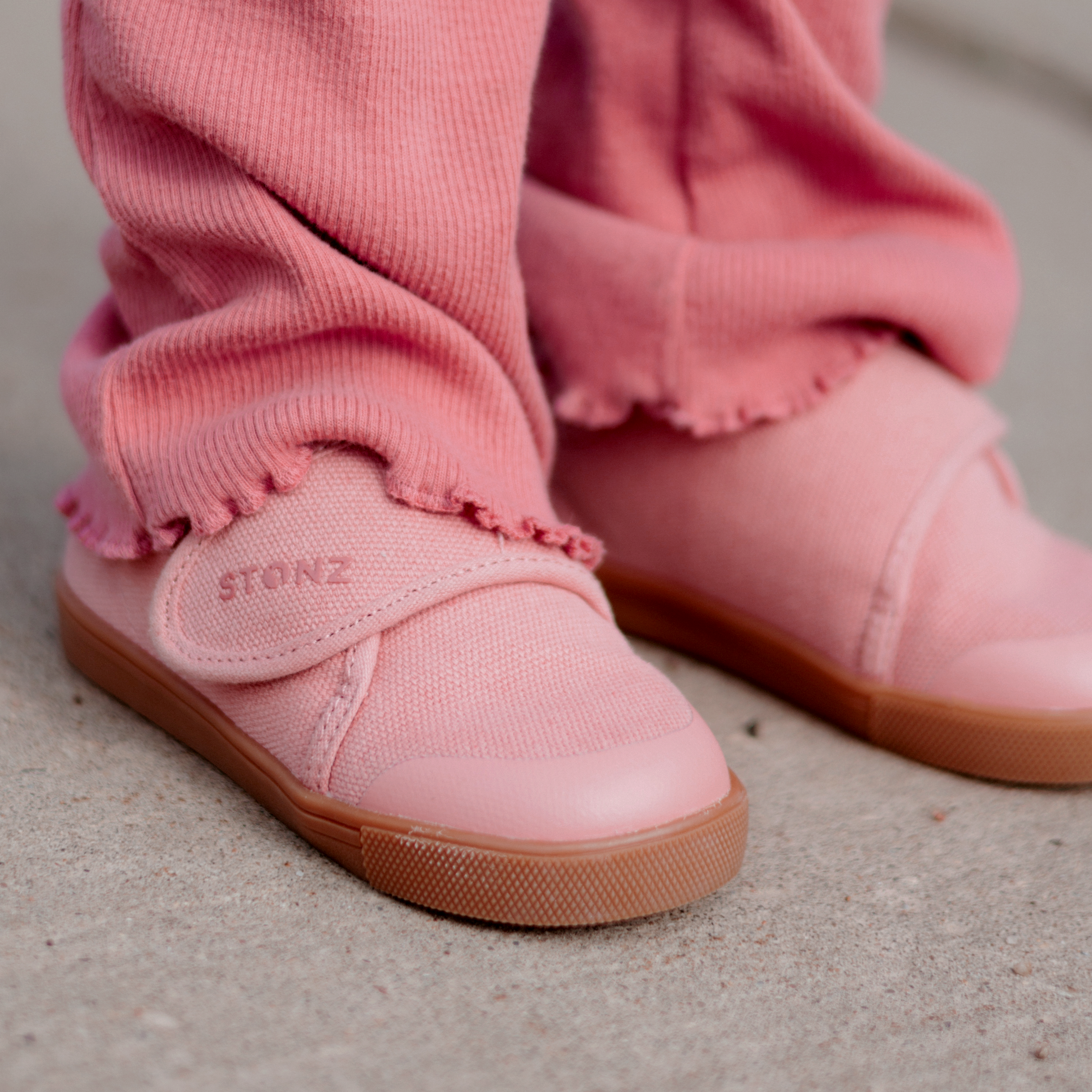 Cruiser Natural Shoes for Toddlers - Stonz  alt::Dusty Rose