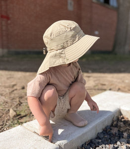 alt::Olive