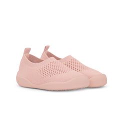 Stonz summer shoe roamer in Haze Pink with modern style, for beach, sand and suff and  machine washable Sideview