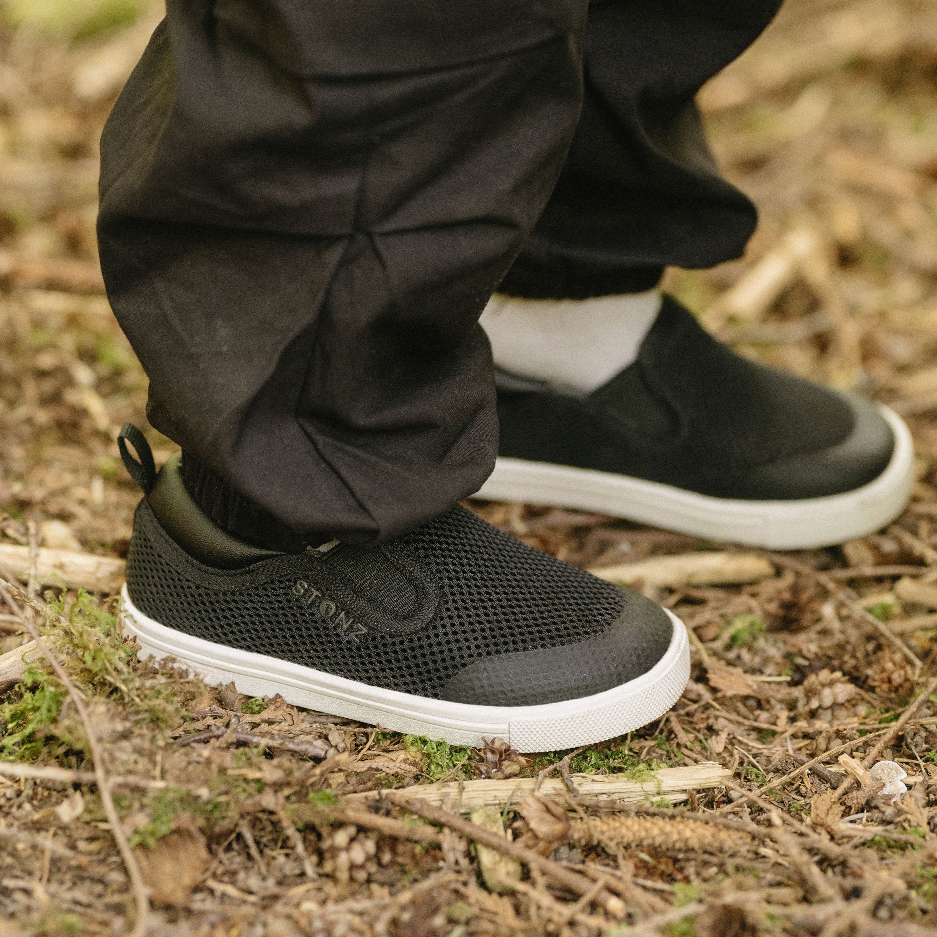 Skipperz - Stonz alt::Black